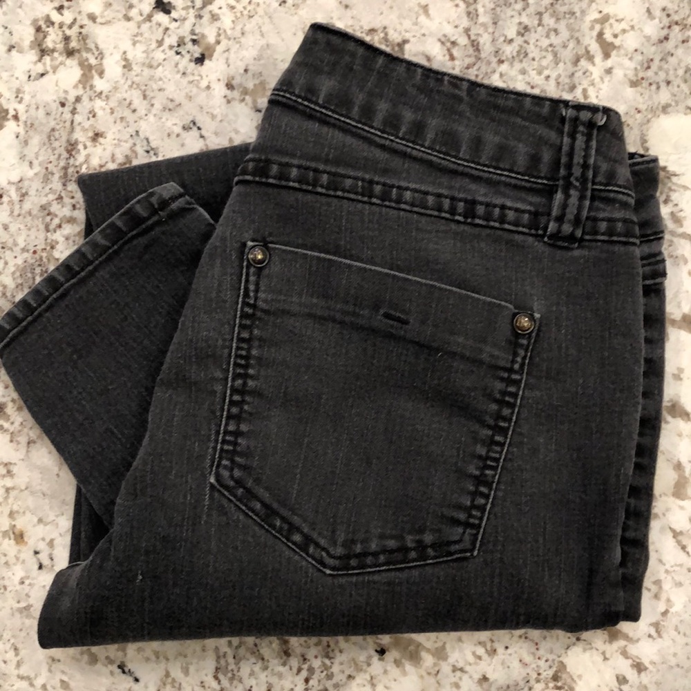 Elle Antique Black Skinny Jeans size 6 Regular